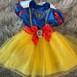 Snow White costume 2t
